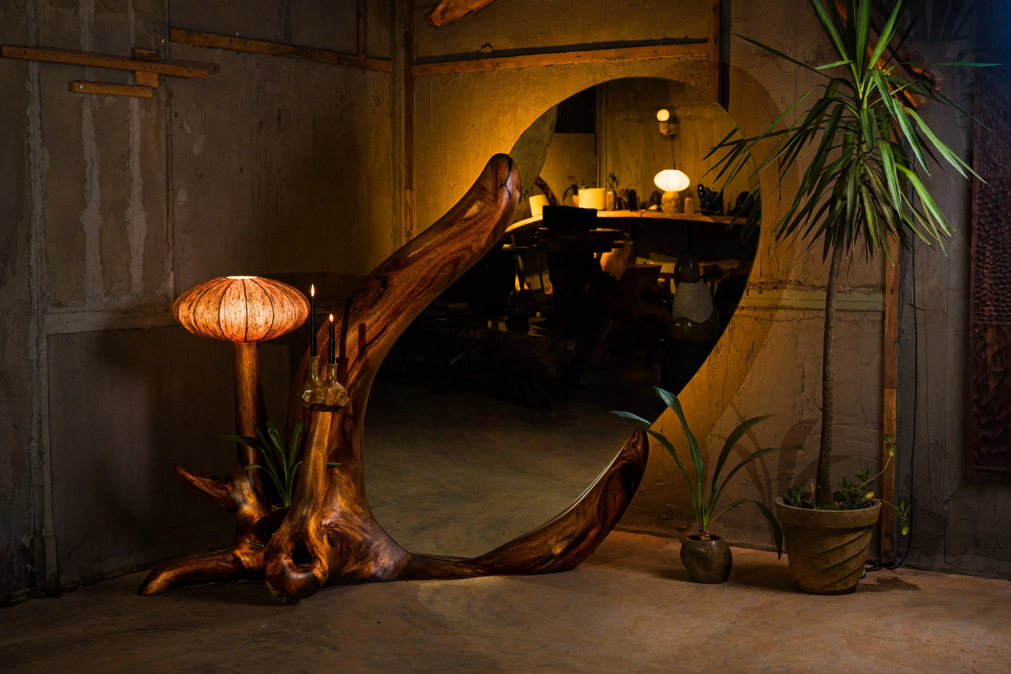 Elemental balance mirror